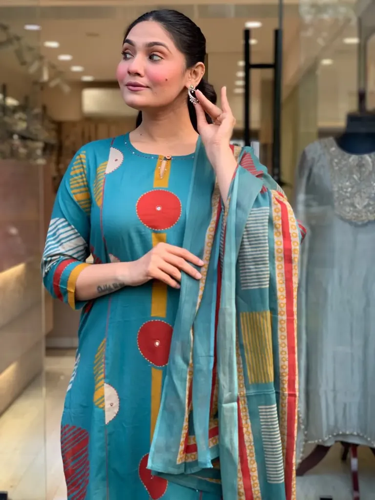 Cotton suit with Azrakh Duppata